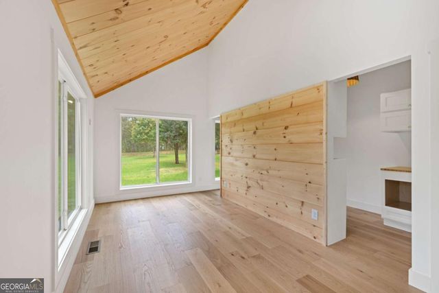 6389 Old Hwy 64W, Warne, NC 28909