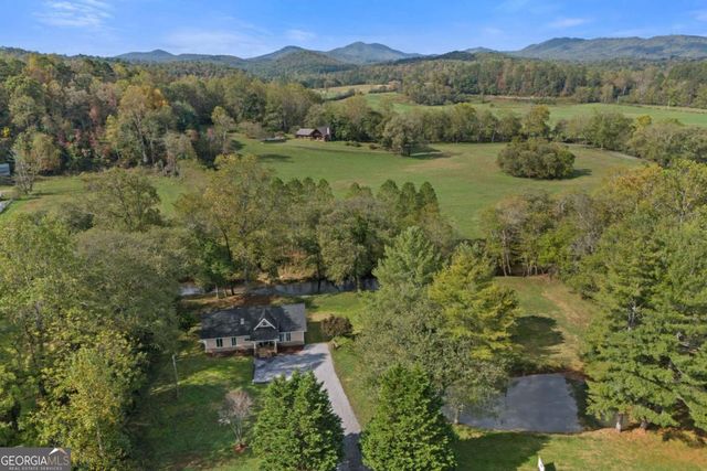 6389 Old Hwy 64W, Warne, NC 28909