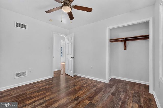 2 RASPBERRY DR, Mechanicsburg, PA 17050