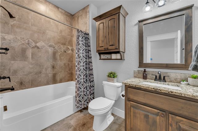 18916 Mallory Xing, Siloam Springs, AR 72761