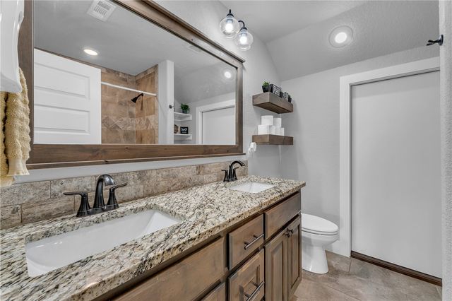 18916 Mallory Xing, Siloam Springs, AR 72761