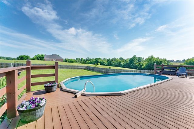 18916 Mallory Xing, Siloam Springs, AR 72761