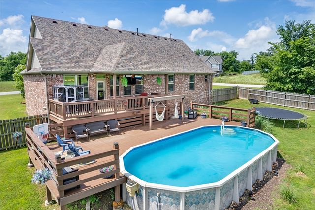 18916 Mallory Xing, Siloam Springs, AR 72761