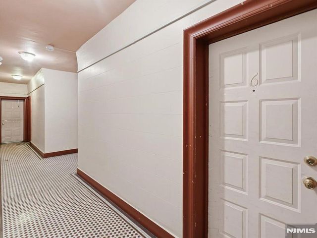 141 Duncan Avenue 6, Jersey City, NJ 07306