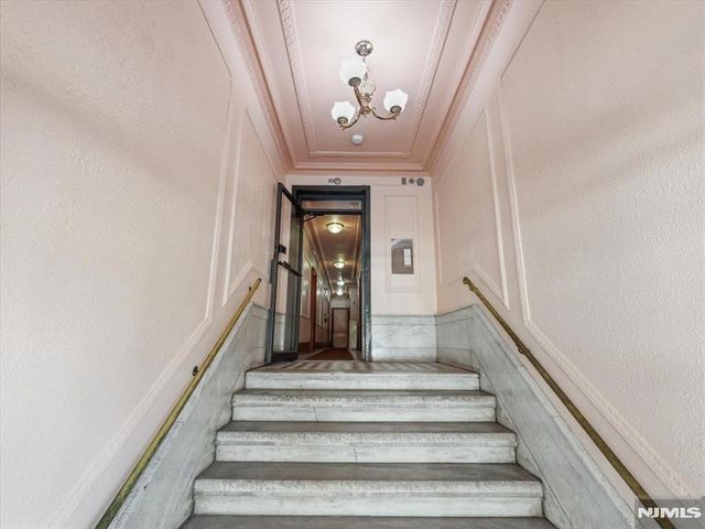 141 Duncan Avenue 6, Jersey City, NJ 07306