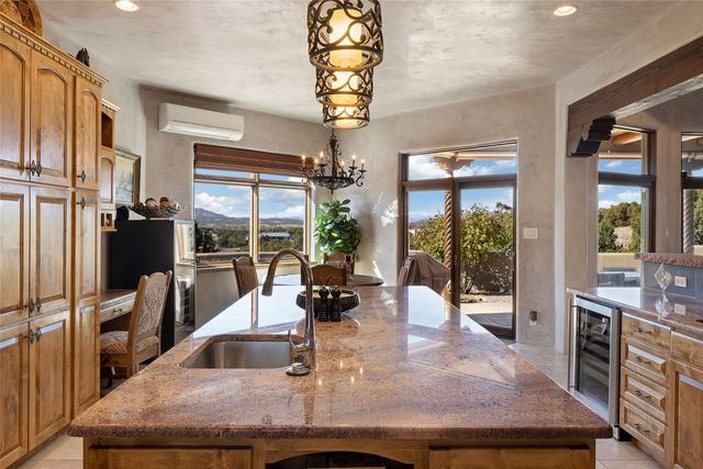 39 Calle Mi Gusto, Santa Fe, NM 87506