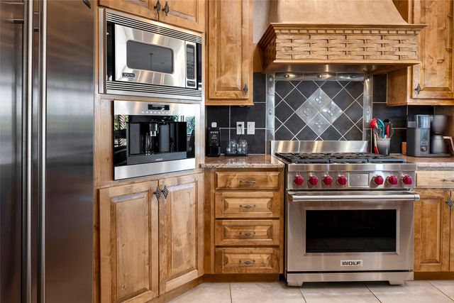 39 Calle Mi Gusto, Santa Fe, NM 87506