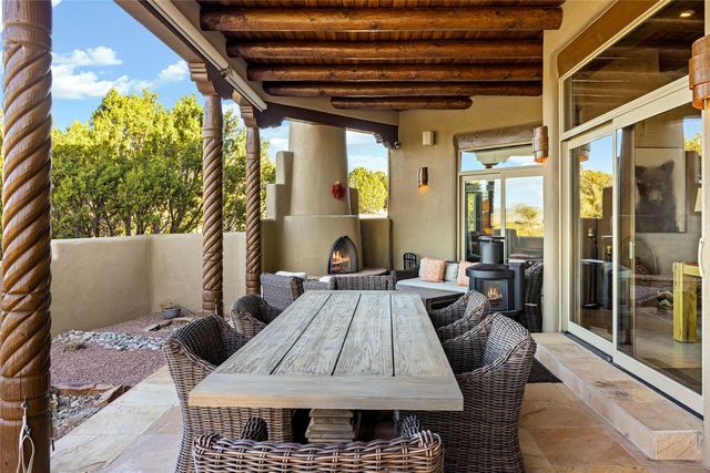 39 Calle Mi Gusto, Santa Fe, NM 87506