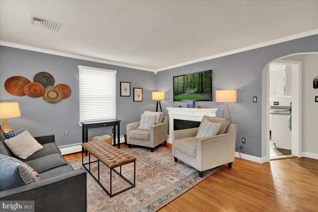 88 E COLLEGE AVE, Wernersville, PA 19565