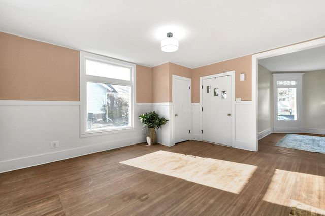 258 S Main Street, Pataskala, OH 43062