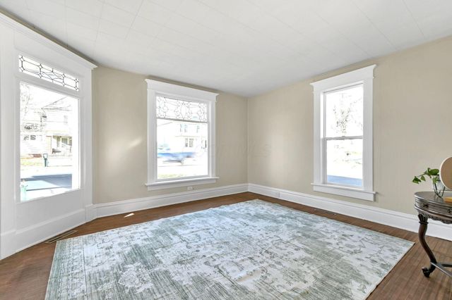 258 S Main Street, Pataskala, OH 43062