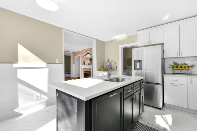 258 S Main Street, Pataskala, OH 43062