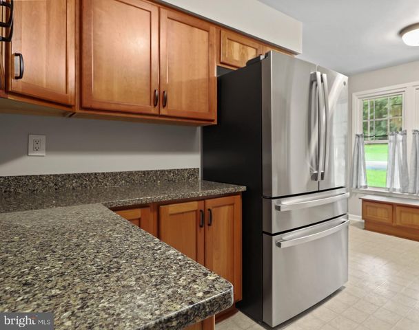 603 CLARKS RUN RD, La Plata, MD 20646