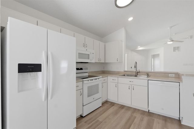 4548 WHITE BAY CIRCLE, Wesley Chapel, FL 33545