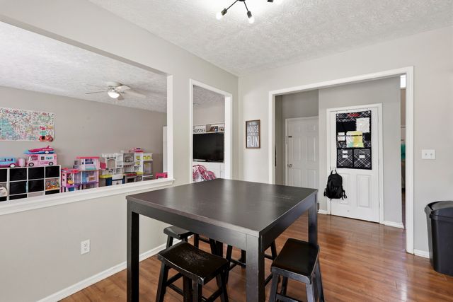 129 Cross Creek Drive, Paris, KY 40361