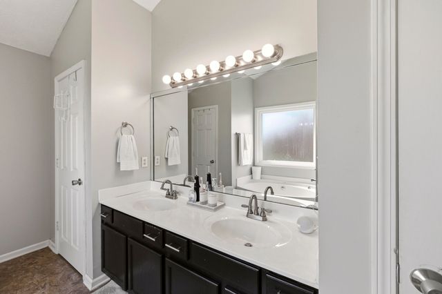 129 Cross Creek Drive, Paris, KY 40361