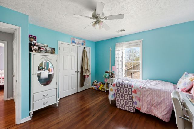 129 Cross Creek Drive, Paris, KY 40361