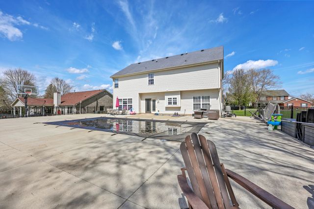 129 Cross Creek Drive, Paris, KY 40361