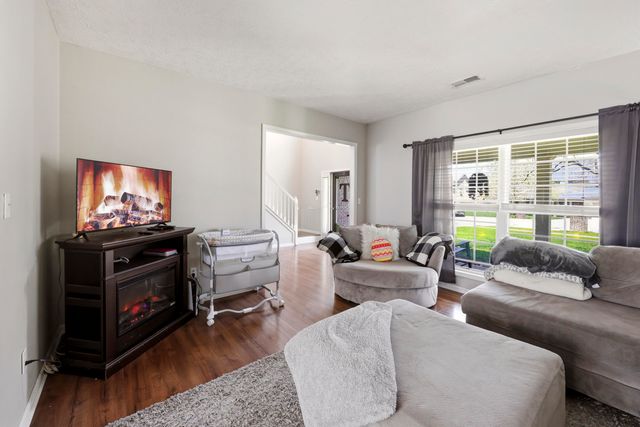 129 Cross Creek Drive, Paris, KY 40361