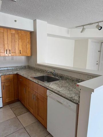 7864 Sonoma Springs Circle 103, Lake Worth, FL 33463