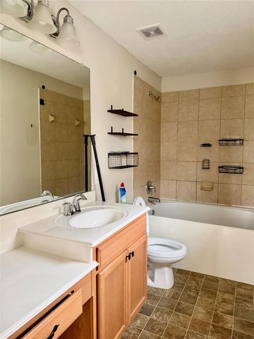 16010 Limestone Lake Drive, Tomball, TX 77377