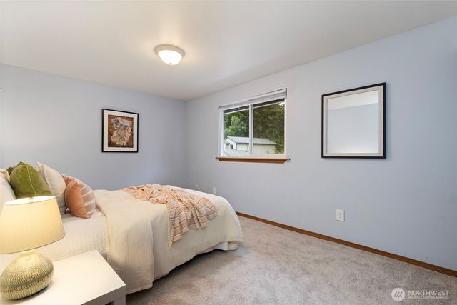 7548 Carnival Place NW, Bremerton, WA 98311