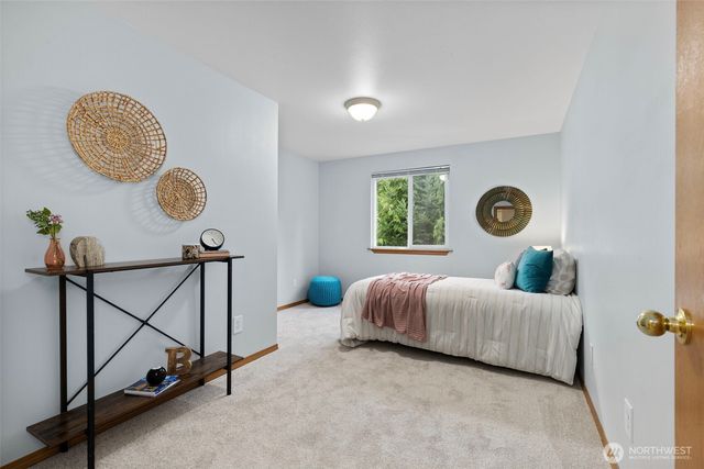 7548 Carnival Place NW, Bremerton, WA 98311
