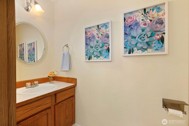 7548 Carnival Place NW, Bremerton, WA 98311