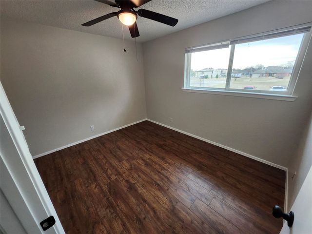 713 Cain Street, Lake Dallas, TX 75065