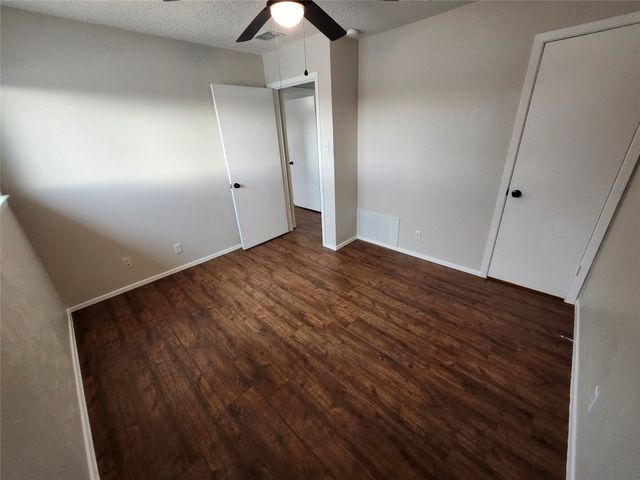 713 Cain Street, Lake Dallas, TX 75065