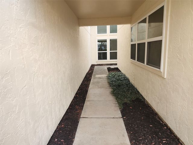 713 Cain Street, Lake Dallas, TX 75065