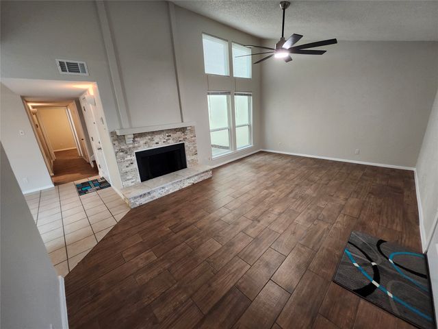 713 Cain Street, Lake Dallas, TX 75065