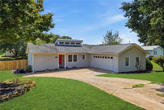 7825 Wallace Tatum Road, Cumming, GA 30028