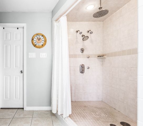 460 Seven Springs Rd, Clarksville, TN 37043