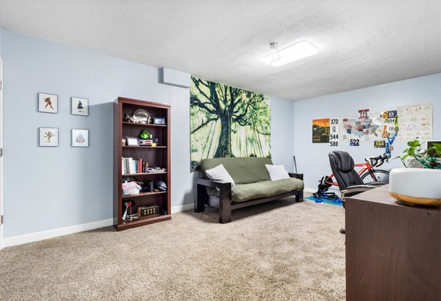 460 Seven Springs Rd, Clarksville, TN 37043