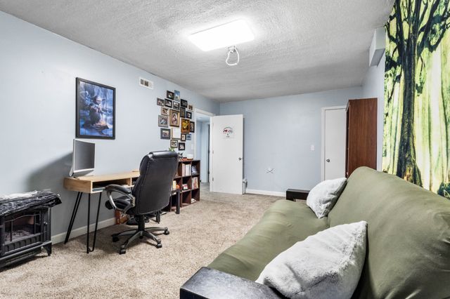 460 Seven Springs Rd, Clarksville, TN 37043