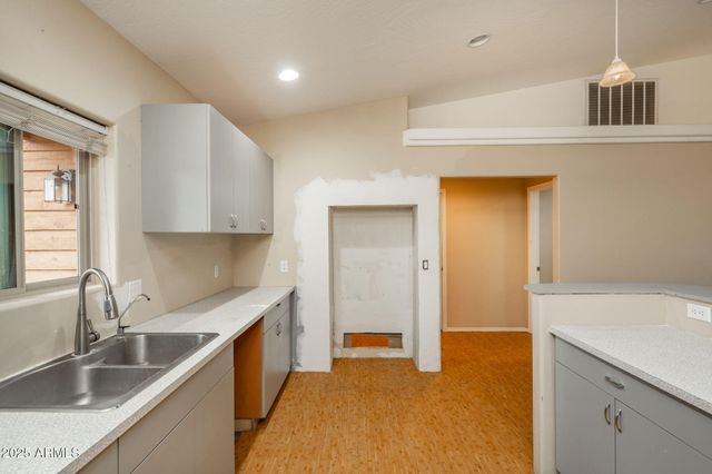 4700 E Zalesky Road, Cottonwood, AZ 86326