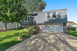 17 Joslyn Drive, Elgin, IL 60120