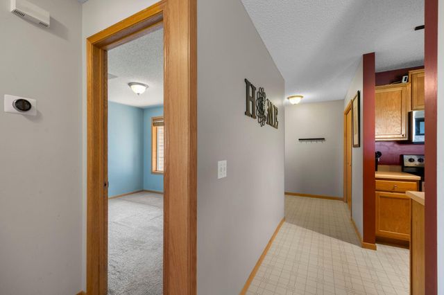 10390 64th Street NE, Albertville, MN 55301