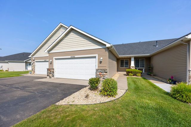 10390 64th Street NE, Albertville, MN 55301