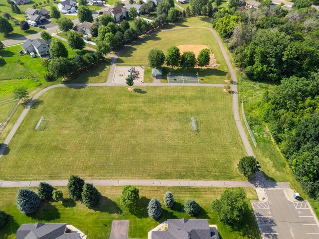 10390 64th Street NE, Albertville, MN 55301