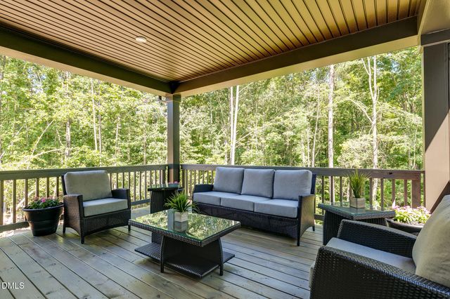 929 Walker Ridge Way, Willow Springs, NC 27592