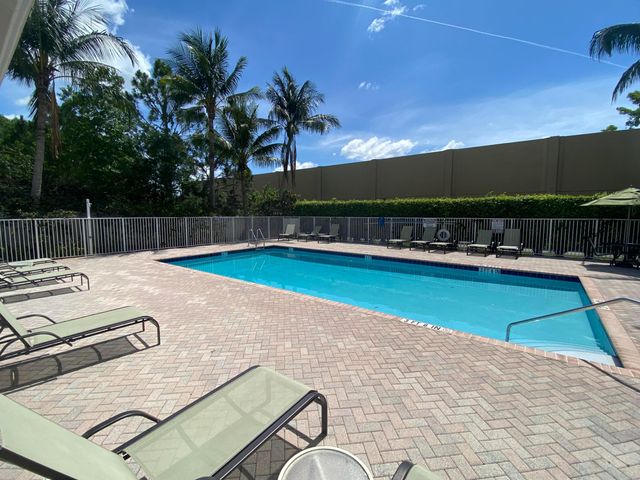 1844 NW 9th Street, Boca Raton, FL 33486
