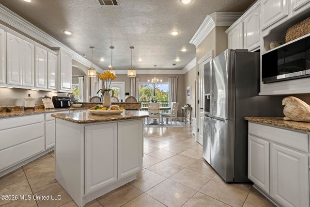 6605 Haystack Street, Biloxi, MS 39532