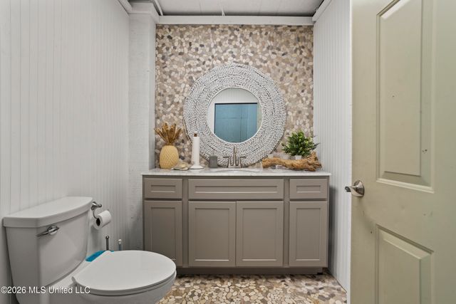 6605 Haystack Street, Biloxi, MS 39532