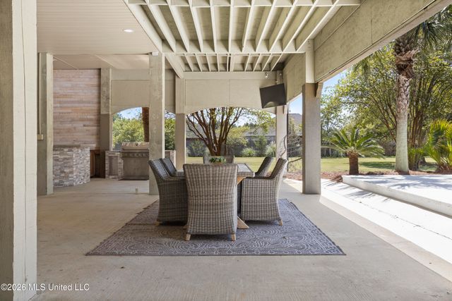 6605 Haystack Street, Biloxi, MS 39532