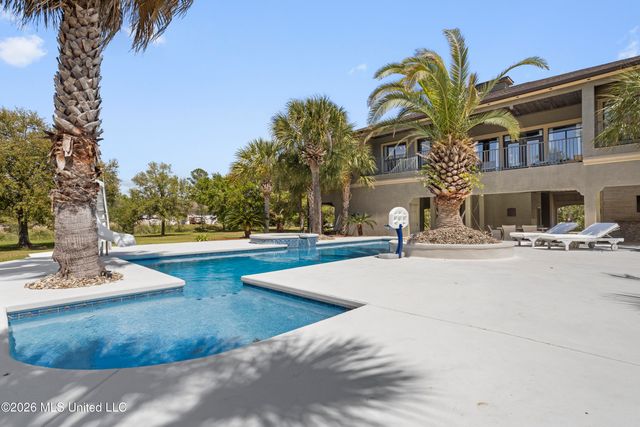 6605 Haystack Street, Biloxi, MS 39532