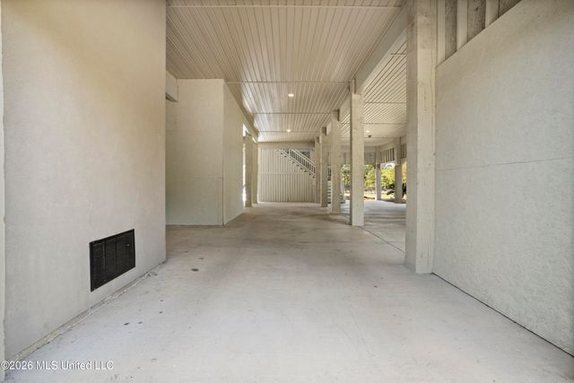 6605 Haystack Street, Biloxi, MS 39532