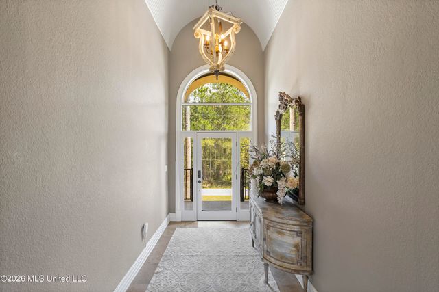 6605 Haystack Street, Biloxi, MS 39532