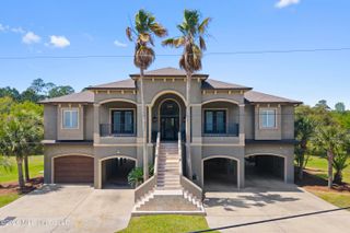 6605 Haystack Street, Biloxi, MS 39532